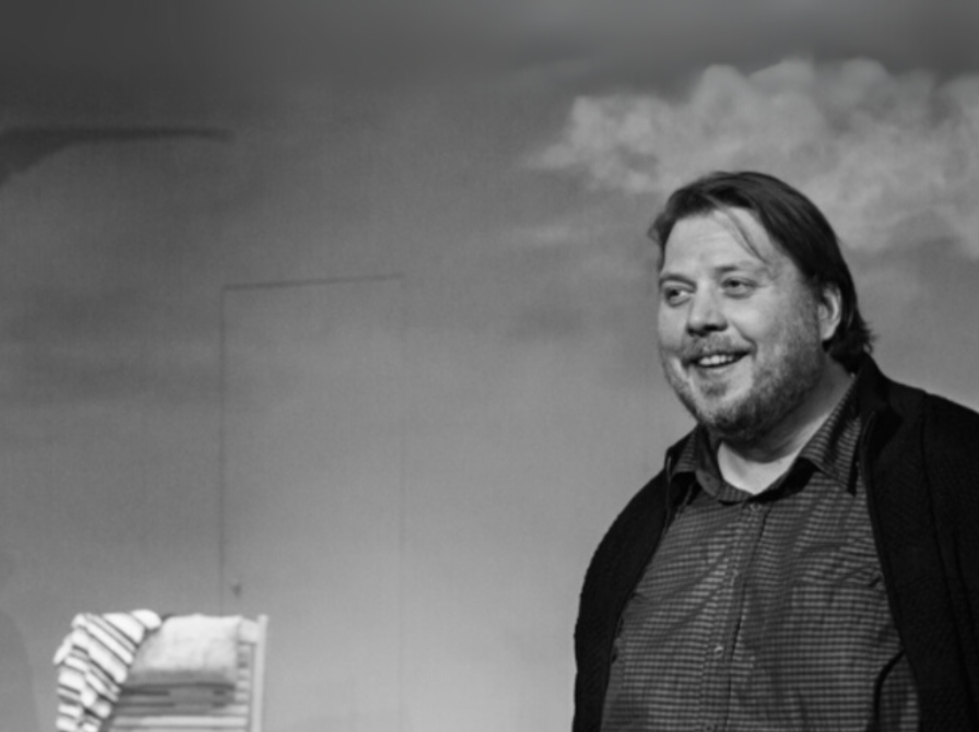 Nicolas Bro på scenen